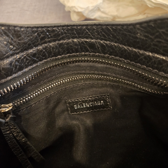 BLAENCIAGA Agneau Mini city with logo strap - Picture 5 of 10